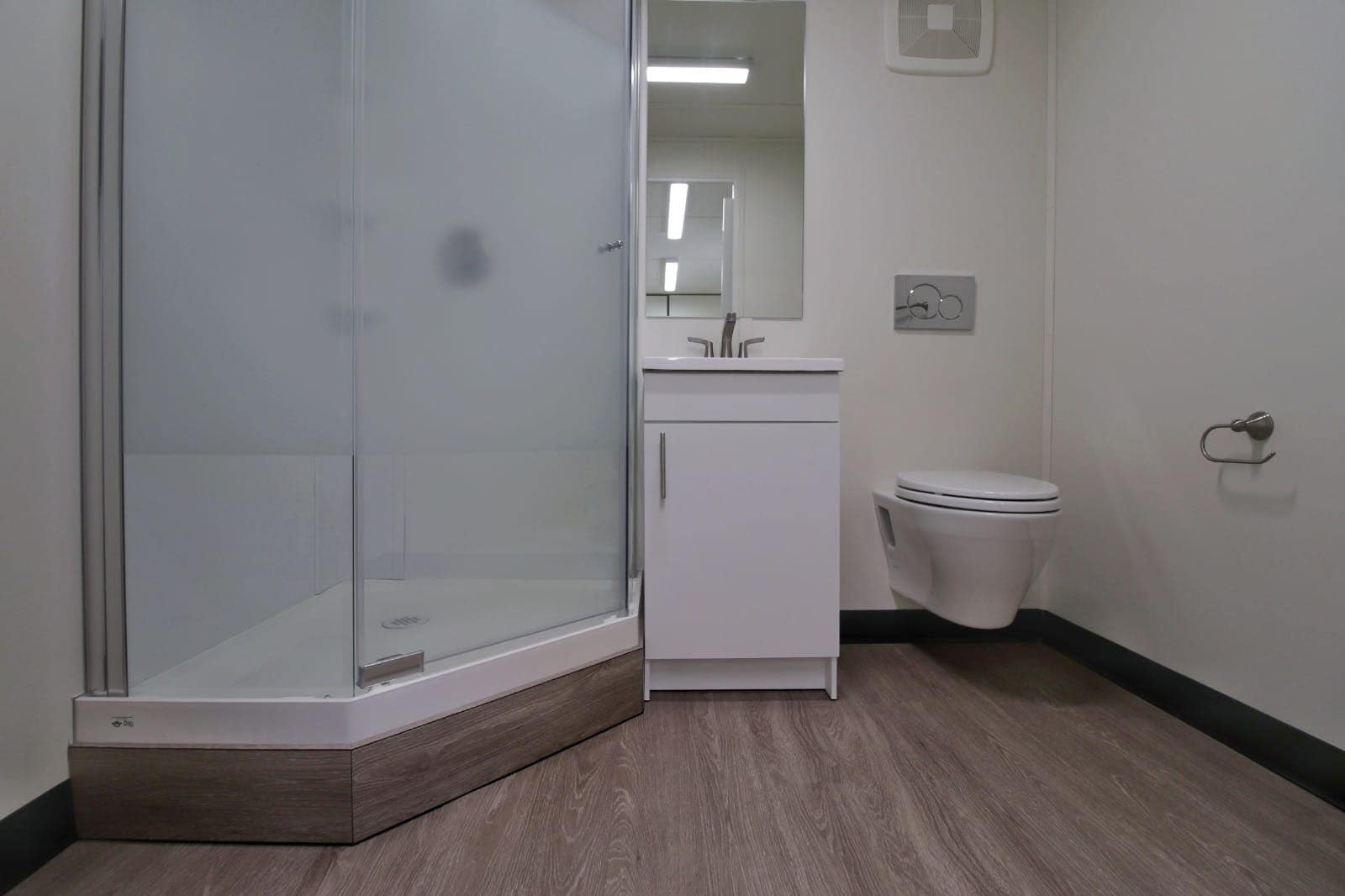 20&prime; Site office + Washroom - Metro Container PTY LTD