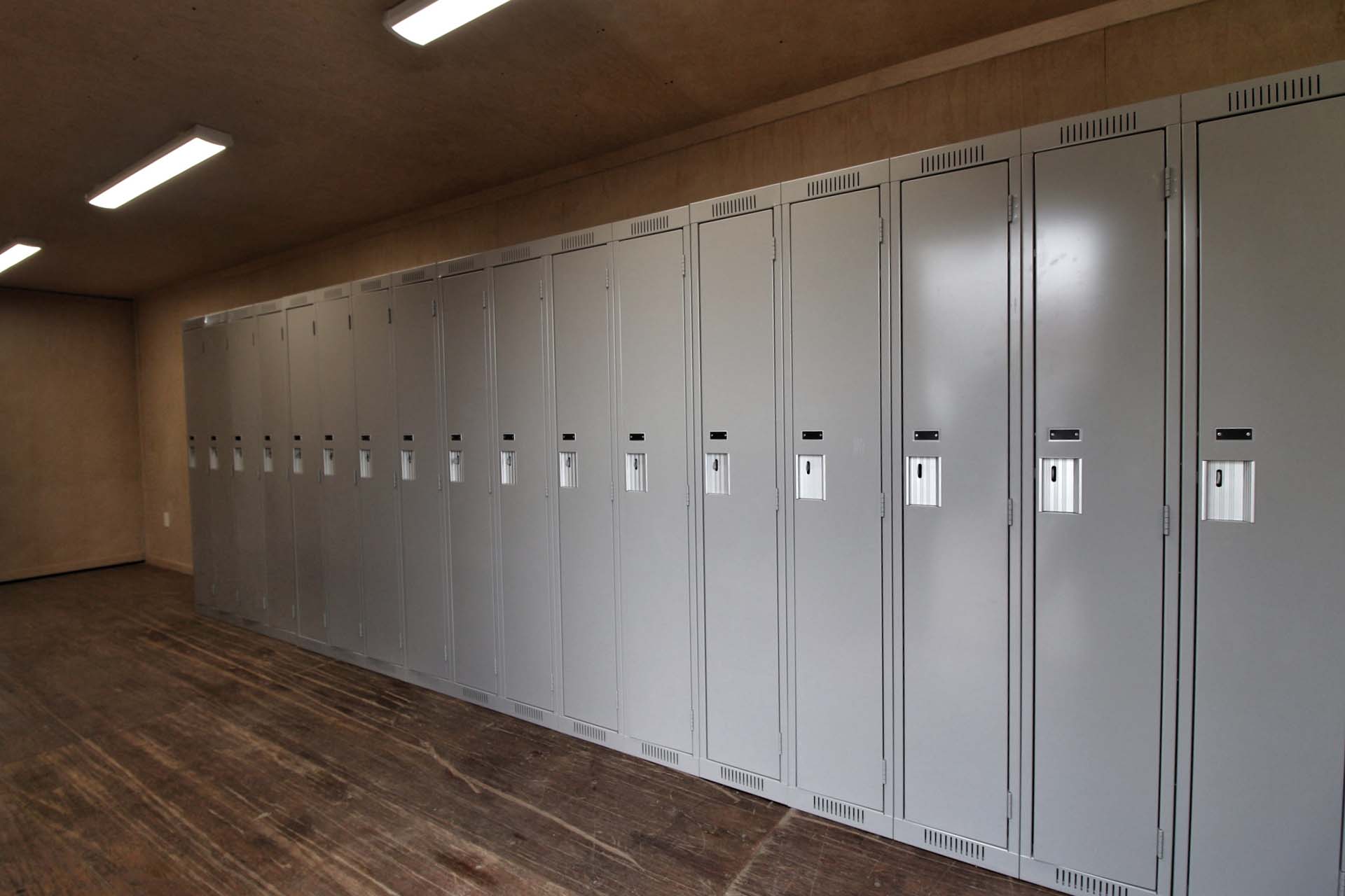 40&rsquo; Locker Room - Metro Container PTY LTD