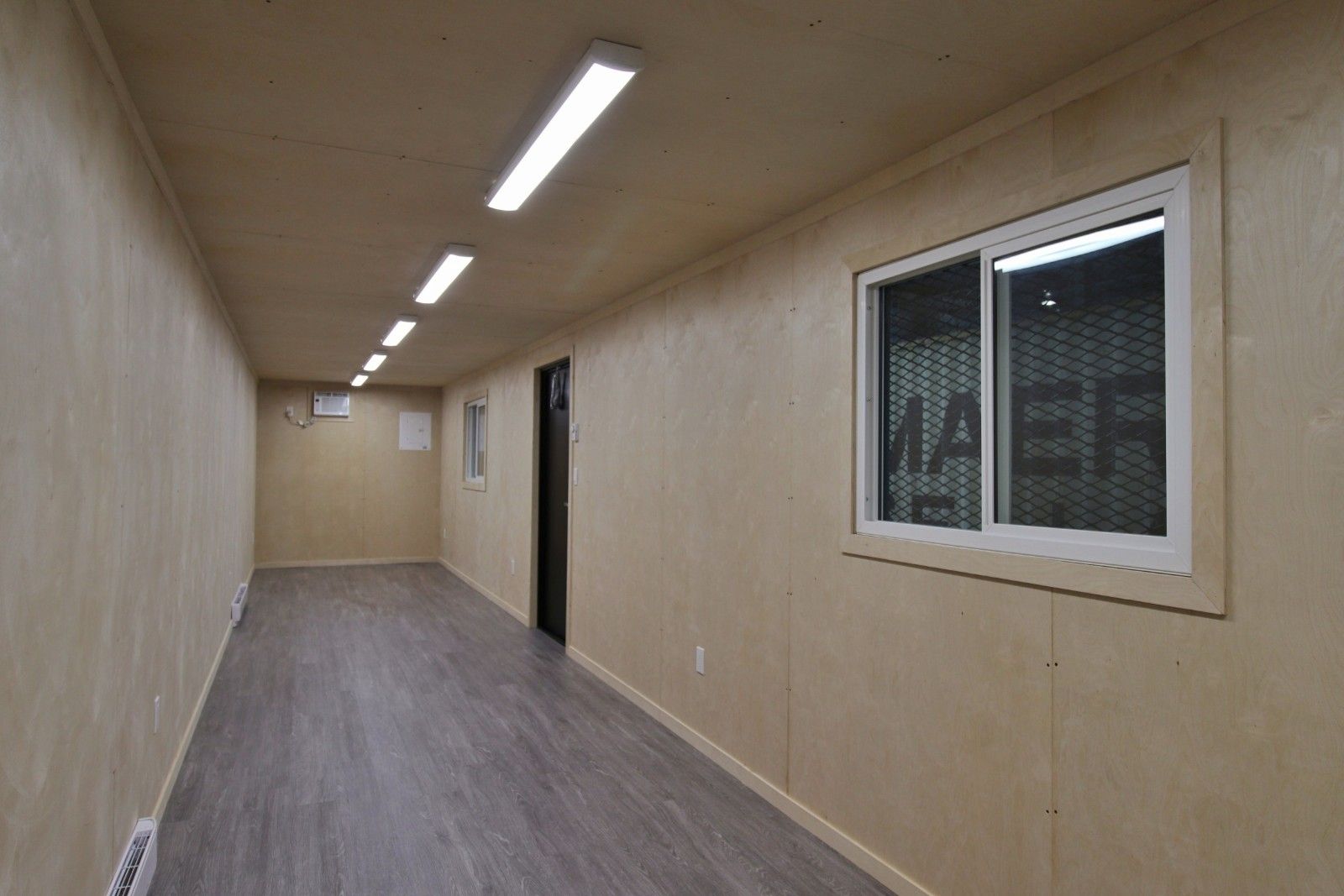 40&rsquo; Office CUBE &ndash; Wood Finished - Metro Container PTY LTD