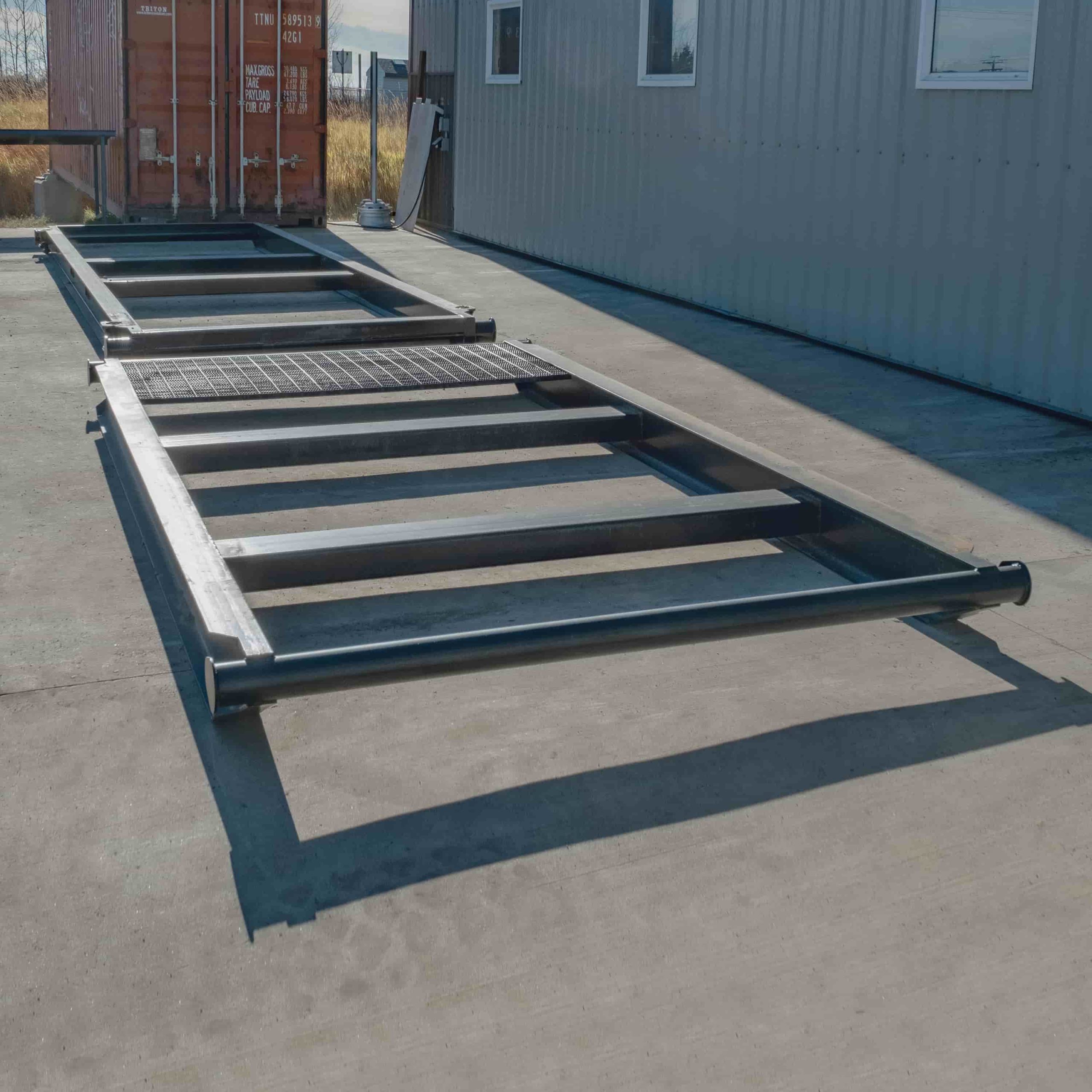 10&rsquo; Grated &ldquo;Weld On&rdquo; Skid - Metro Container PTY LTD