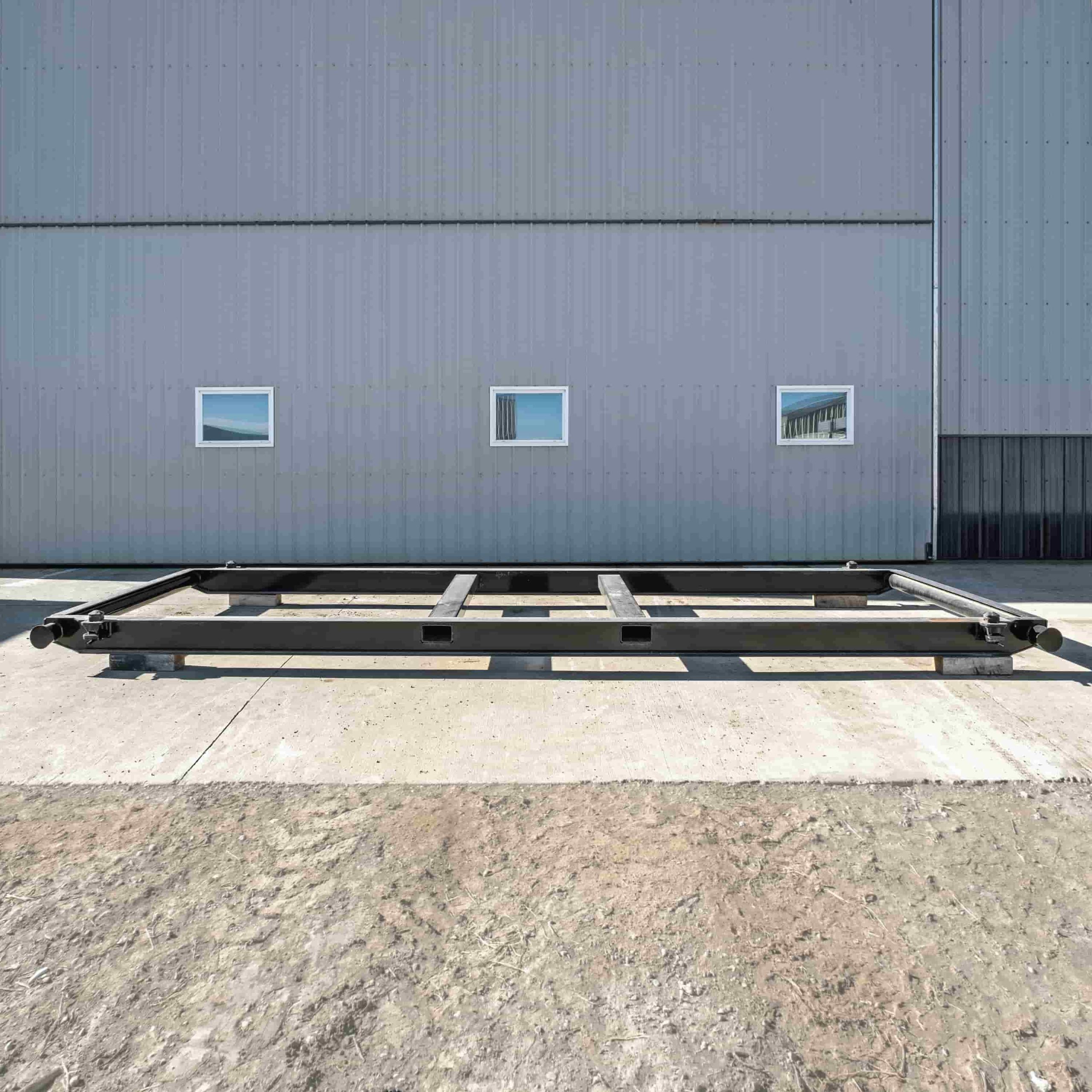 20&rsquo; Skid w/ Twist locks &ldquo;Non Grated&rdquo; - Metro Container PTY LTD